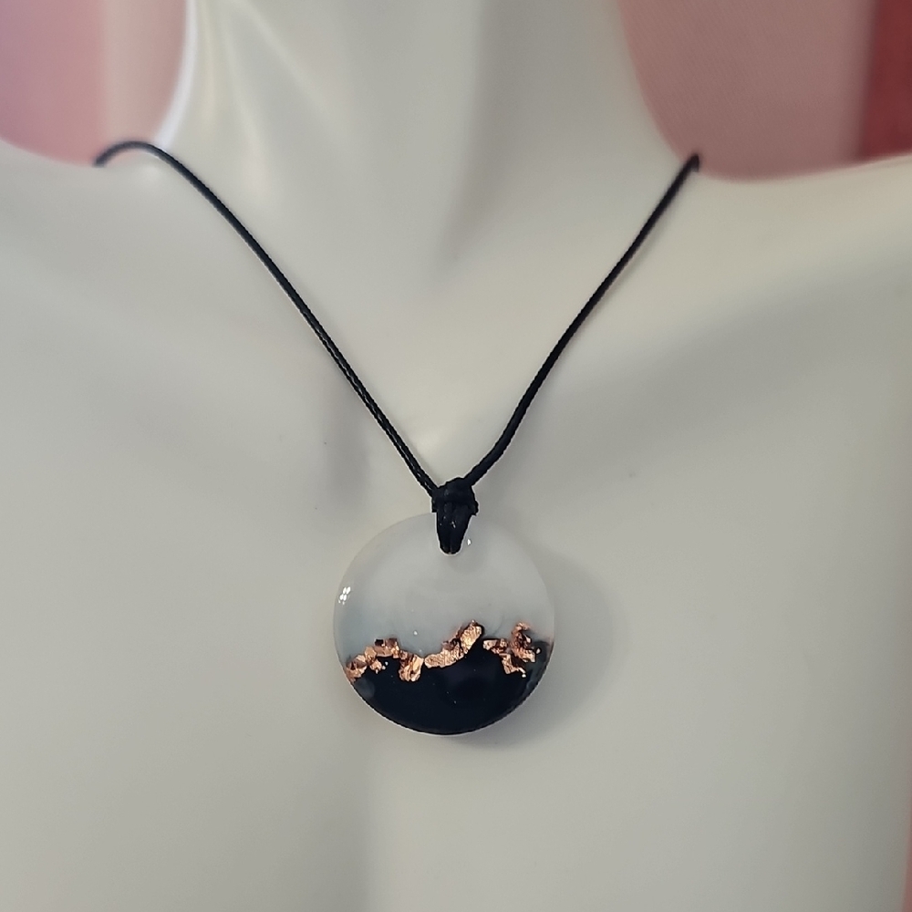 Modern Black and White Minimalist Necklace